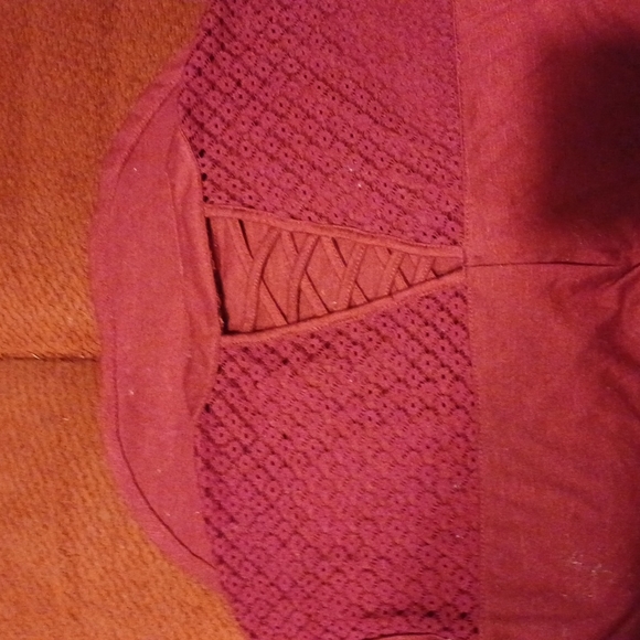 Top - Picture 3 of 3